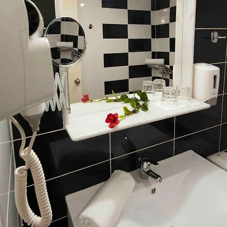 Apartahotel Sunday Life 3*