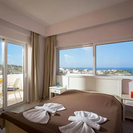 Sunday Life Apartahotel 3*